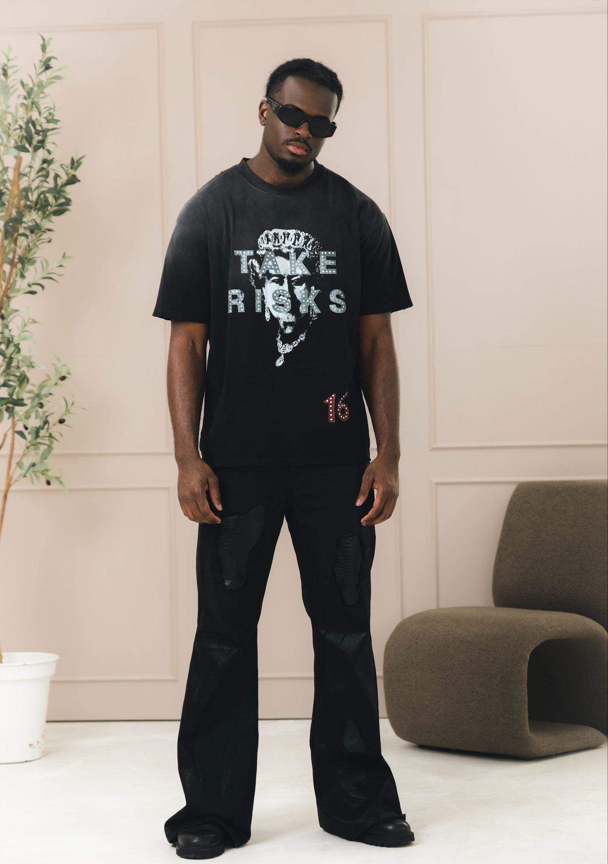 Take Risks 'RIP LIZ' T-Shirt